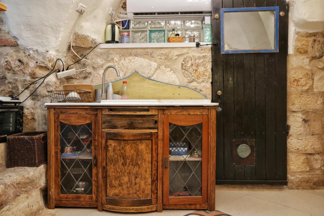 Sweet 'En Kerem View Bed and Breakfast Jerusalem Eksteriør billede